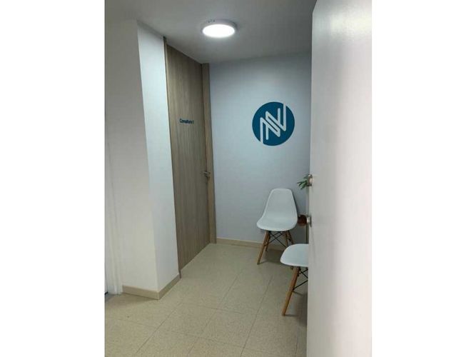 Consultorio en venta en Versalles, Manizales, 24 m² · foto 7 de 8