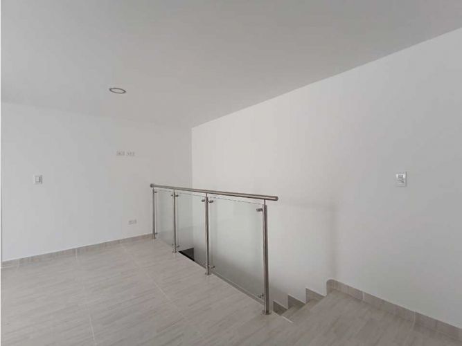 Apartamento de 2 alcobas en venta en Fundadores, Manizales, 80 m² · foto 9 de 22