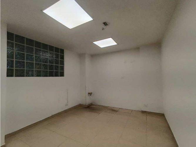 Local en venta en Alta Suiza, Manizales, 213 m² · foto 10 de 24