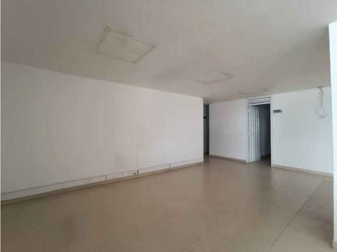 Local en venta en Alta Suiza, Manizales, 213 m² · foto 17 de 24