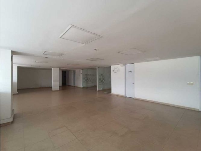 Local en venta en Alta Suiza, Manizales, 213 m² · foto 19 de 24