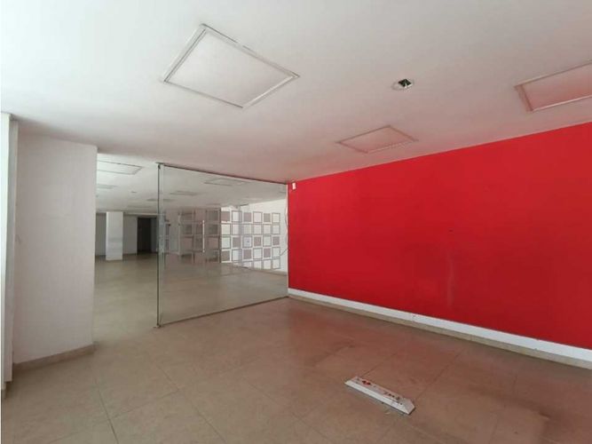 Local en venta en Alta Suiza, Manizales, 213 m² · foto 21 de 24