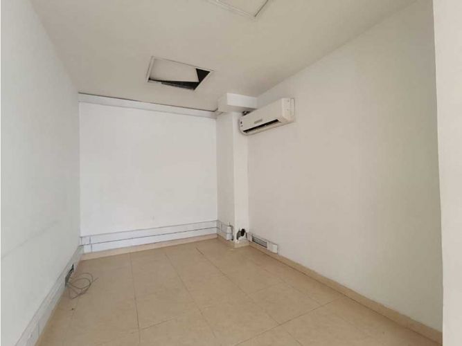 Local en venta en Alta Suiza, Manizales, 213 m² · foto 22 de 24