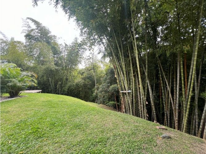 Casa de 3 alcobas en venta en Tribunas Corcega, Pereira, 427 m² · foto 5 de 24