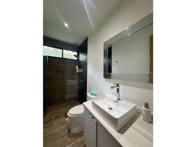Casa de 3 alcobas en venta en Tribunas Corcega, Pereira, 427 m² · foto 12 de 24