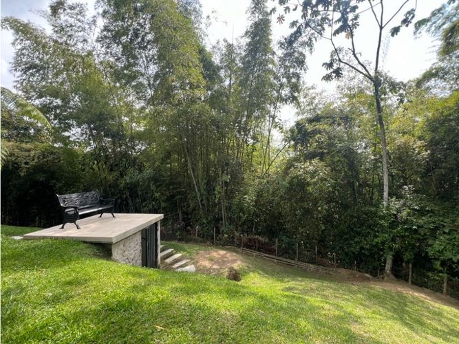 Casa de 3 alcobas en venta en Tribunas Corcega, Pereira, 427 m² · foto 22 de 24