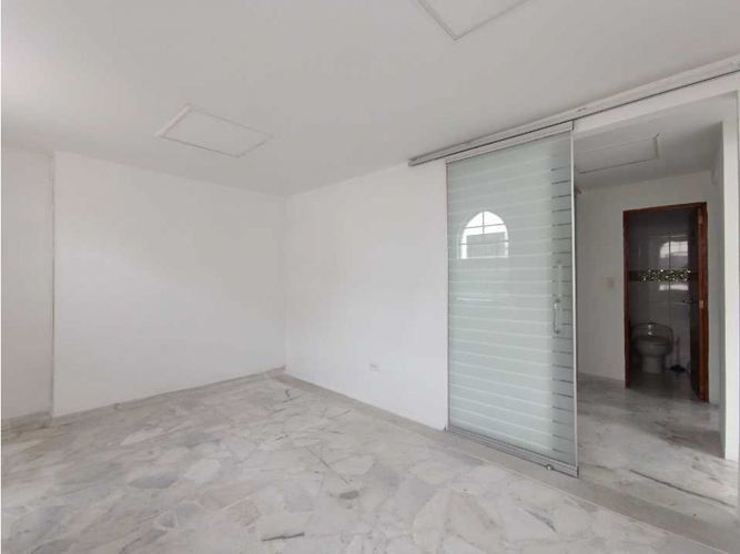 Oficina en venta en Versalles, Manizales, 54 m² · foto 6 de 14