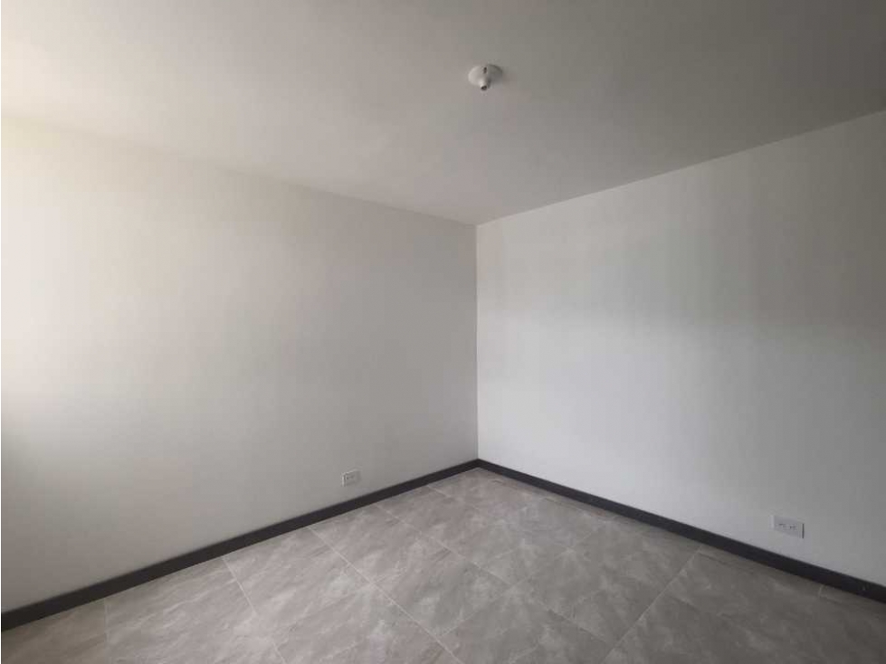 Apartamento en venta en La Francia, Manizales · foto 9 de 21