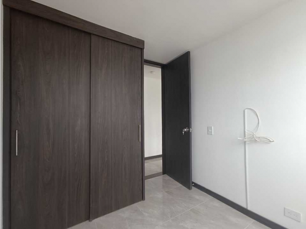 Apartamento en venta en La Francia, Manizales · foto 13 de 21
