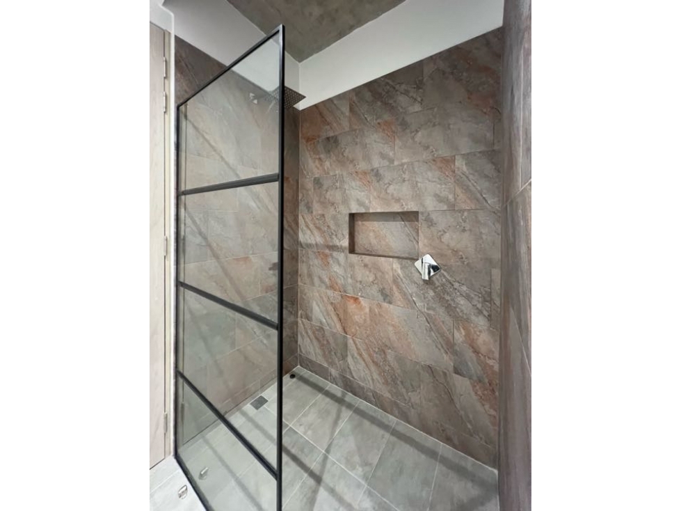 Apartamento en venta en Pinares, Pereira · foto 7 de 17