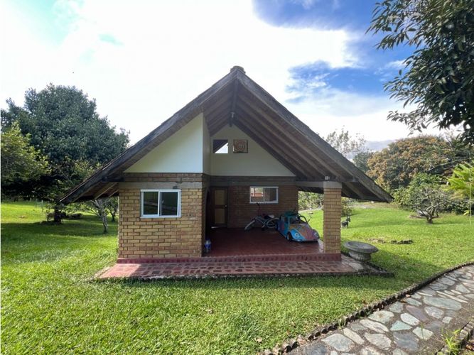 Finca en venta en Cerritos, Pereira, 8000 m² · foto 7 de 24