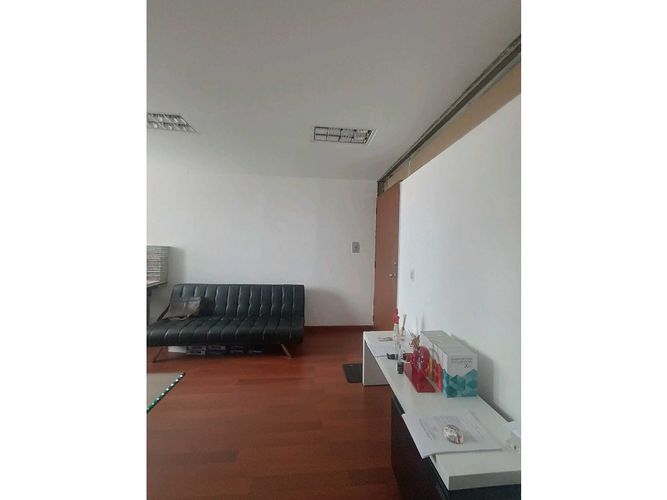 Oficina en venta en El Centro, Manizales, 23 m² · foto 2 de 5