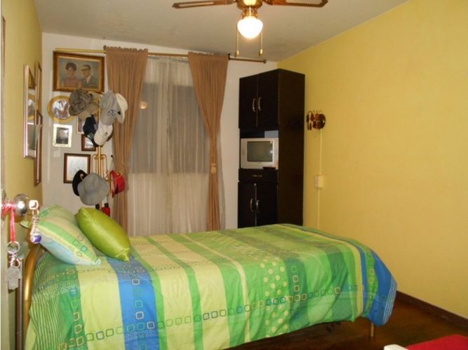 Apartamento de 3 alcobas en venta en Los Agustinos, Manizales, 125 m² · foto 3 de 15