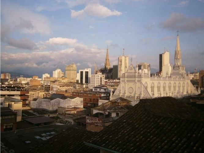 Apartamento de 3 alcobas en venta en Los Agustinos, Manizales, 125 m² · foto 14 de 15