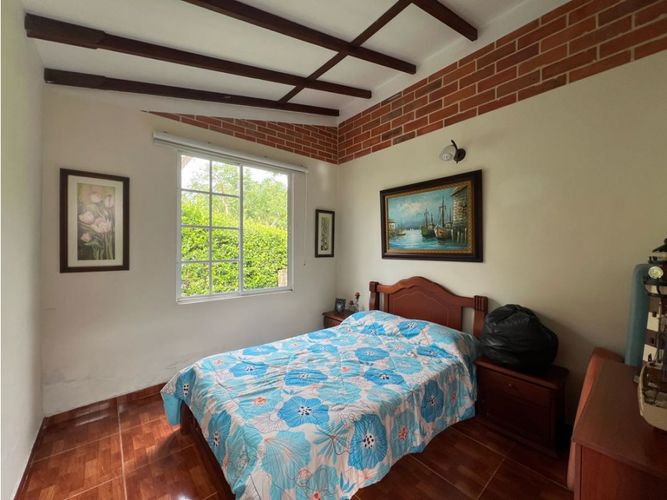 Casa de 4 alcobas en venta en Cerritos, Pereira, 300 m² · foto 9 de 24