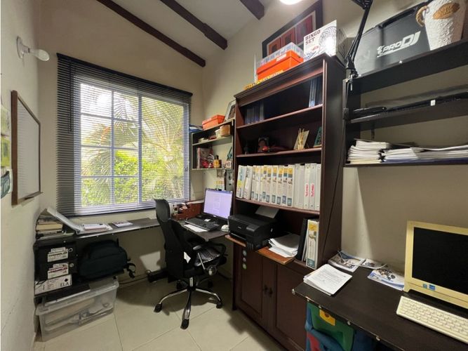 Casa de 4 alcobas en venta en Cerritos, Pereira, 300 m² · foto 10 de 24