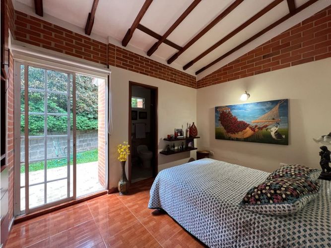 Casa de 4 alcobas en venta en Cerritos, Pereira, 300 m² · foto 12 de 24