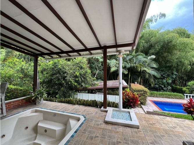 Casa de 4 alcobas en venta en Cerritos, Pereira, 300 m² · foto 22 de 24