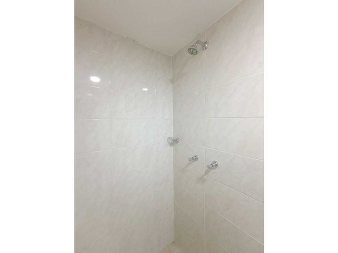 Local en venta en Los Alcazares, Manizales, 18 m² · foto 11 de 15