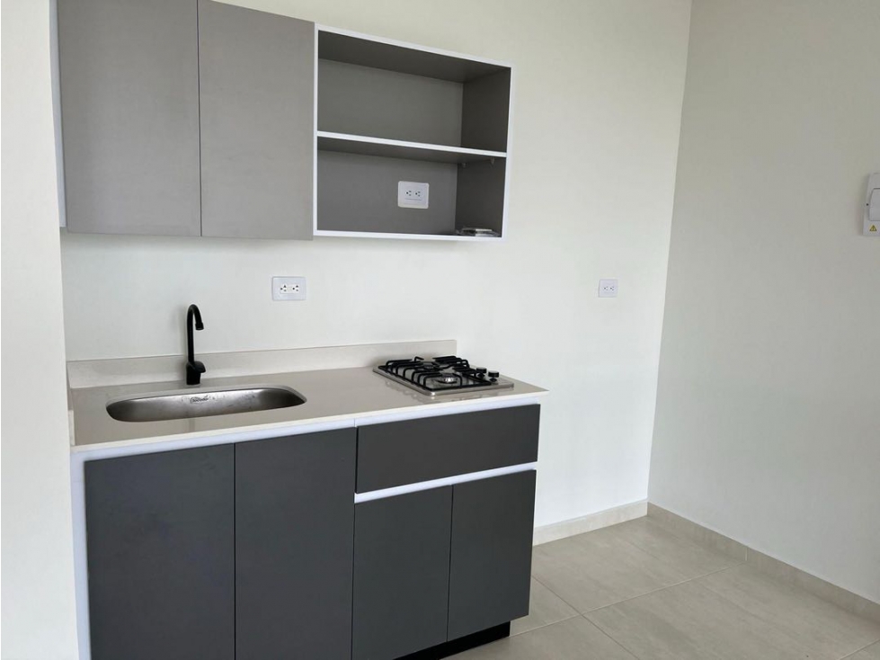 Apartamento en venta en Cerritos, Pereira · foto 3 de 19