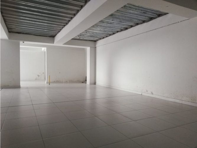 Local en venta en San Jorge, Manizales, 400 m² · foto 2 de 9