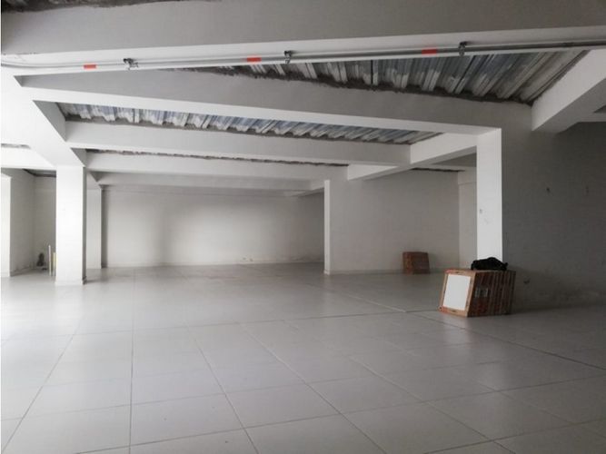 Local en venta en San Jorge, Manizales, 400 m² · foto 4 de 9