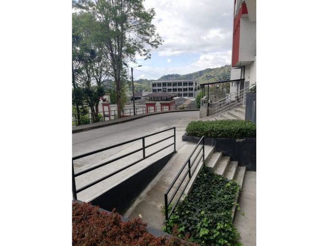 Local en venta en San Jorge, Manizales, 400 m² · foto 9 de 9