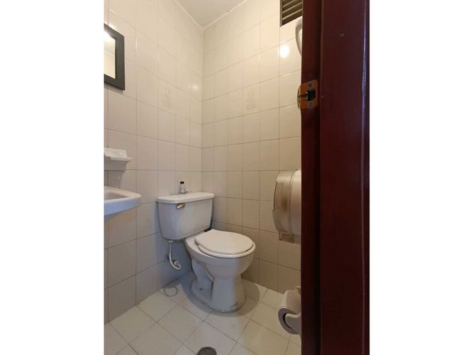 Oficina en venta en El Centro, Manizales, 27 m² · foto 5 de 8