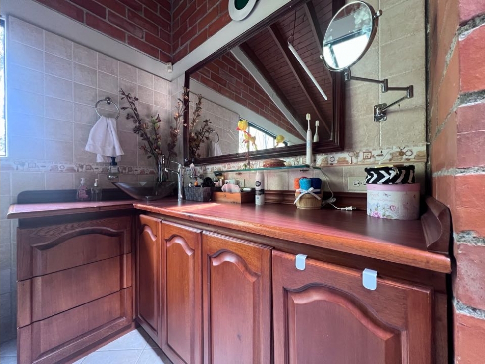 Casa en venta en Cerros De Alhambra, Manizales · foto 12 de 24