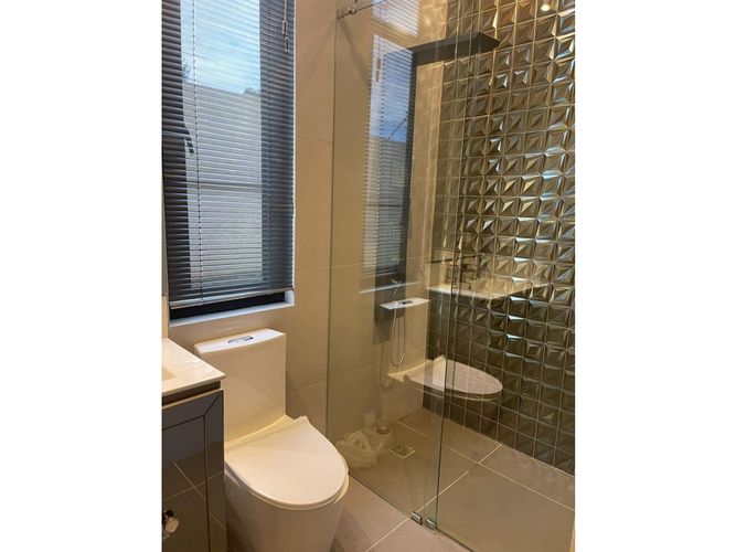 Casa de 4 alcobas en venta en San Jose De Bavaria, Bogotá, 256 m² · foto 10 de 17