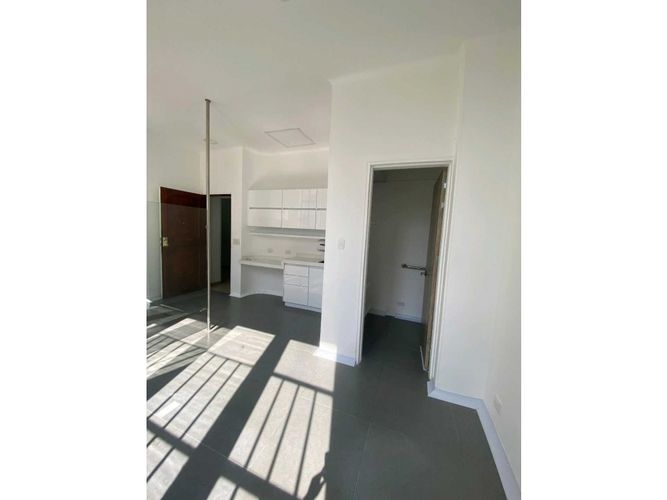 Consultorio en venta en Palermo, Manizales, 21 m² · foto 6 de 14