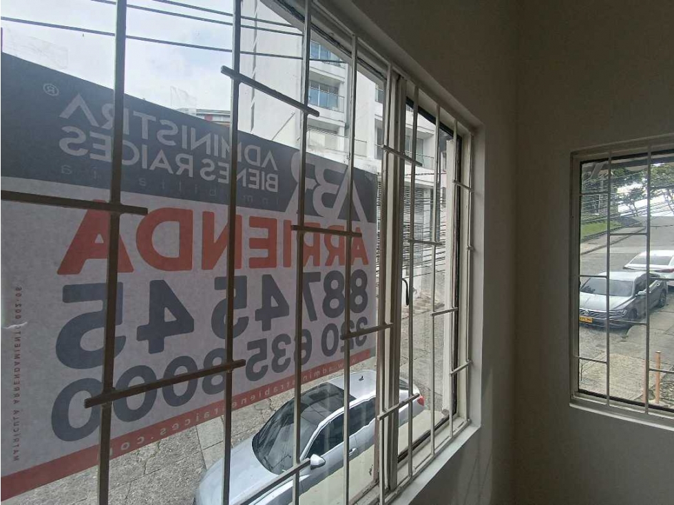 Apartamento en venta en La Carolita, Manizales · foto 2 de 23