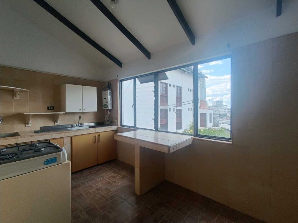 Apartamento en venta en La Carolita, Manizales · foto 6 de 23