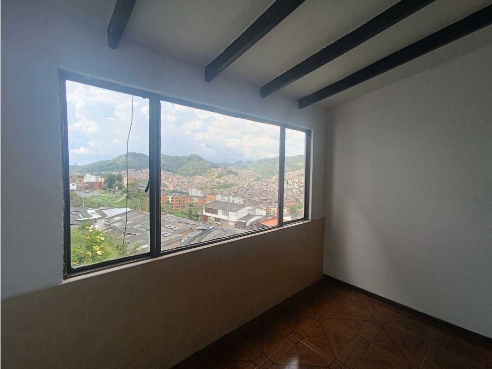 Apartamento en venta en La Carolita, Manizales · foto 20 de 23