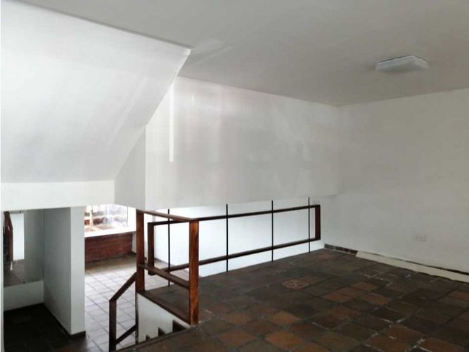 Local en arriendo en Milan, Manizales, 107 m² · foto 2 de 19