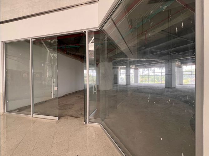 Local en venta en Avenida 30 De Agosto, Pereira, 289 m² · foto 16 de 23