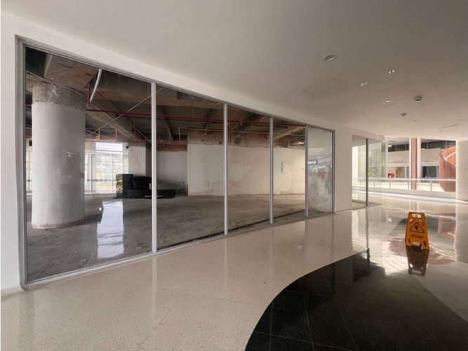 Local en venta en Avenida 30 De Agosto, Pereira, 206 m² · foto 4 de 19