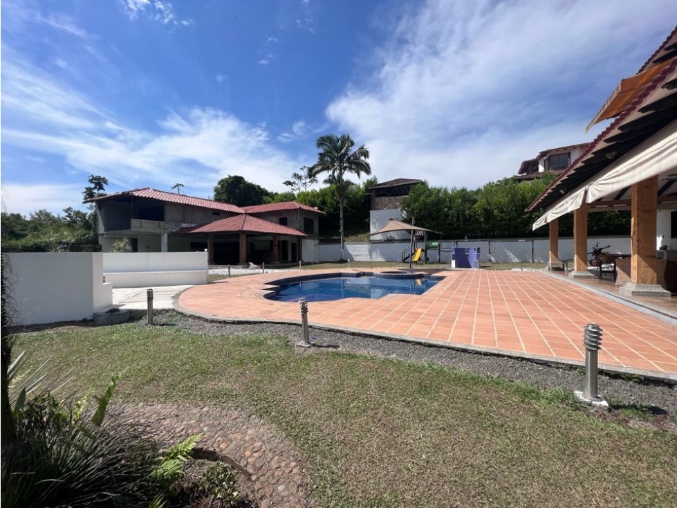 Casa en venta en Cerritos, Pereira · foto 3 de 24