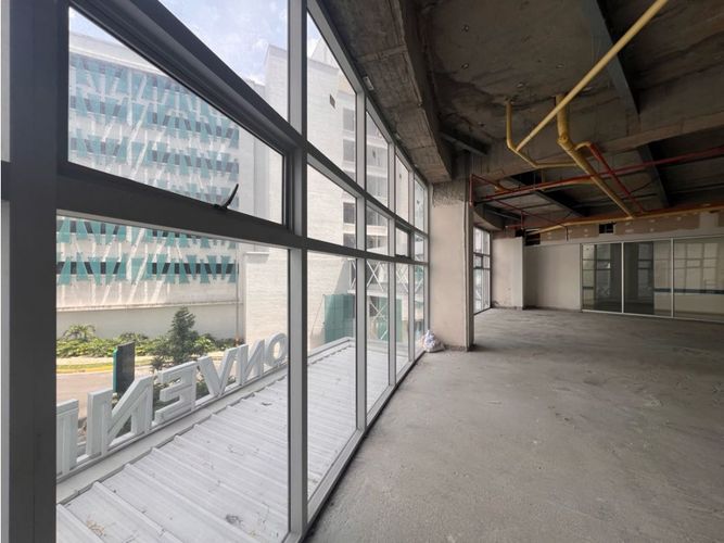 Local en venta en Avenida 30 De Agosto, Pereira, 206 m² · foto 9 de 19