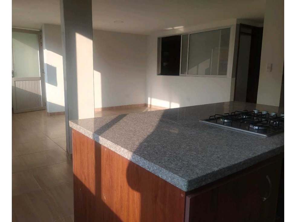 Apartamento en venta en La Francia, Manizales · foto 3 de 22