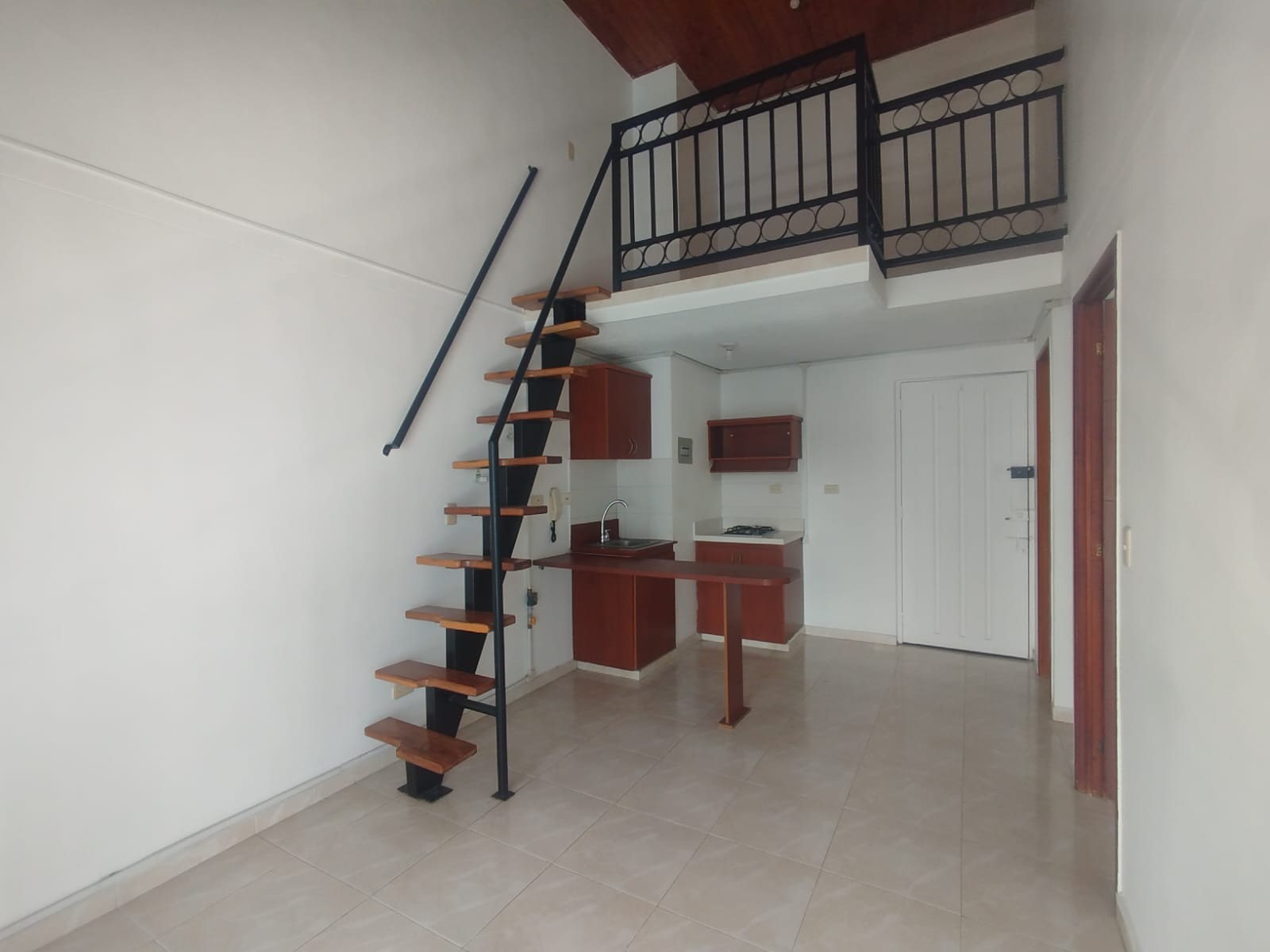 Apartaestudio en Arriendo en Pinares, Pereira