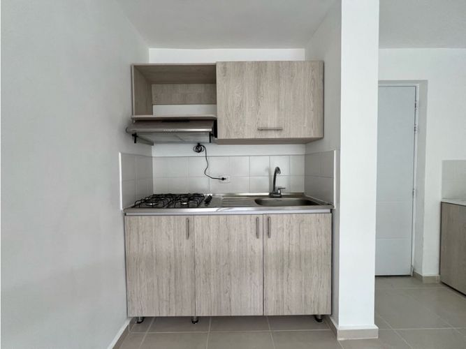 Apartamento de 3 alcobas en venta en Ub. La Giralda, Dosquebradas, 47 m² · foto 7 de 24