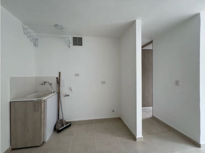 Apartamento de 3 alcobas en venta en Ub. La Giralda, Dosquebradas, 47 m² · foto 9 de 24