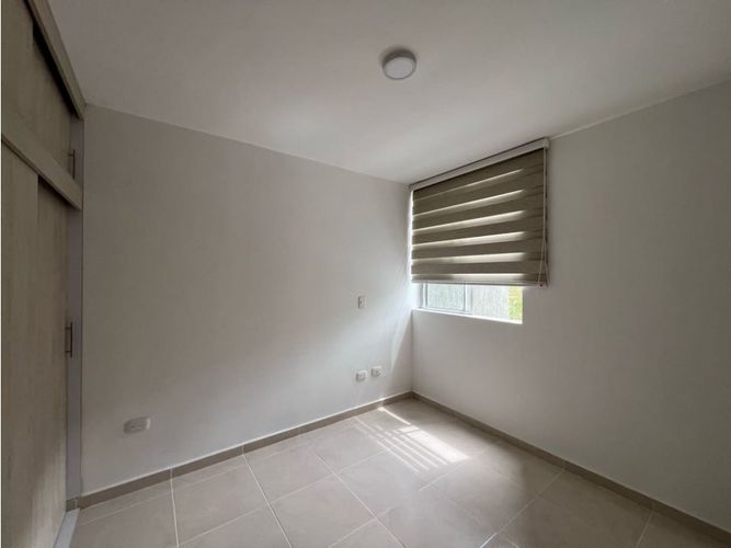 Apartamento de 3 alcobas en venta en Ub. La Giralda, Dosquebradas, 47 m² · foto 16 de 24