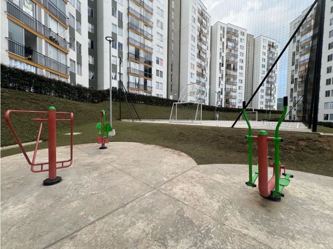 Apartamento de 3 alcobas en venta en Ub. La Giralda, Dosquebradas, 47 m² · foto 22 de 24