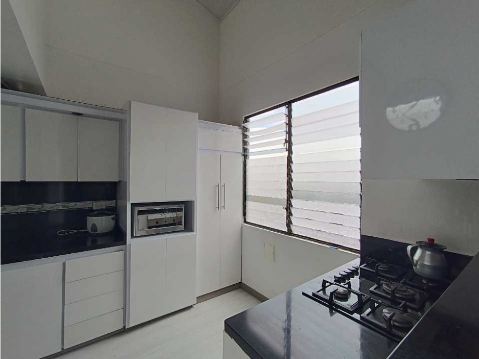 Apartamento en venta en La Linda, Manizales · foto 5 de 24