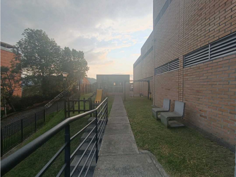 Apartamento en venta en Tejares, Manizales · foto 21 de 24