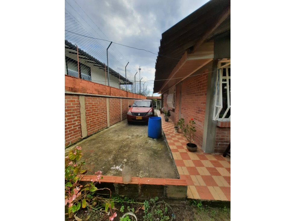 Casa en venta en Tribunas Corcega, Pereira · foto 9 de 14