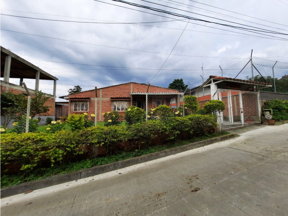 Casa en venta en Tribunas Corcega, Pereira · foto 14 de 14