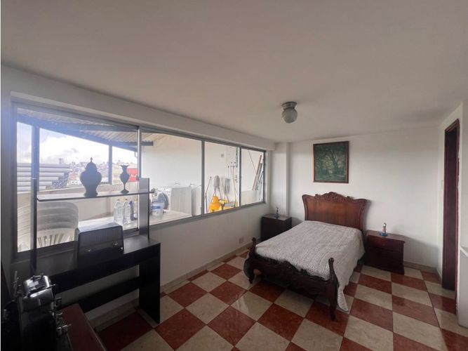 Edificio en venta en El Centro, Manizales, 458 m² · foto 2 de 24